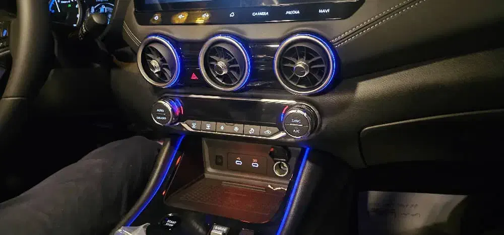 نیسان سیلفی 2024 فول|خودرو سواری و وانت|سمیرم, |دیوار