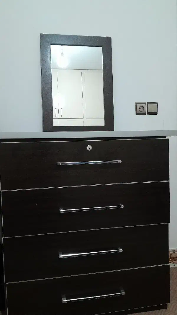 دراور ام دی اف|جاکفشی، کمد، دراور|برخوار, |دیوار