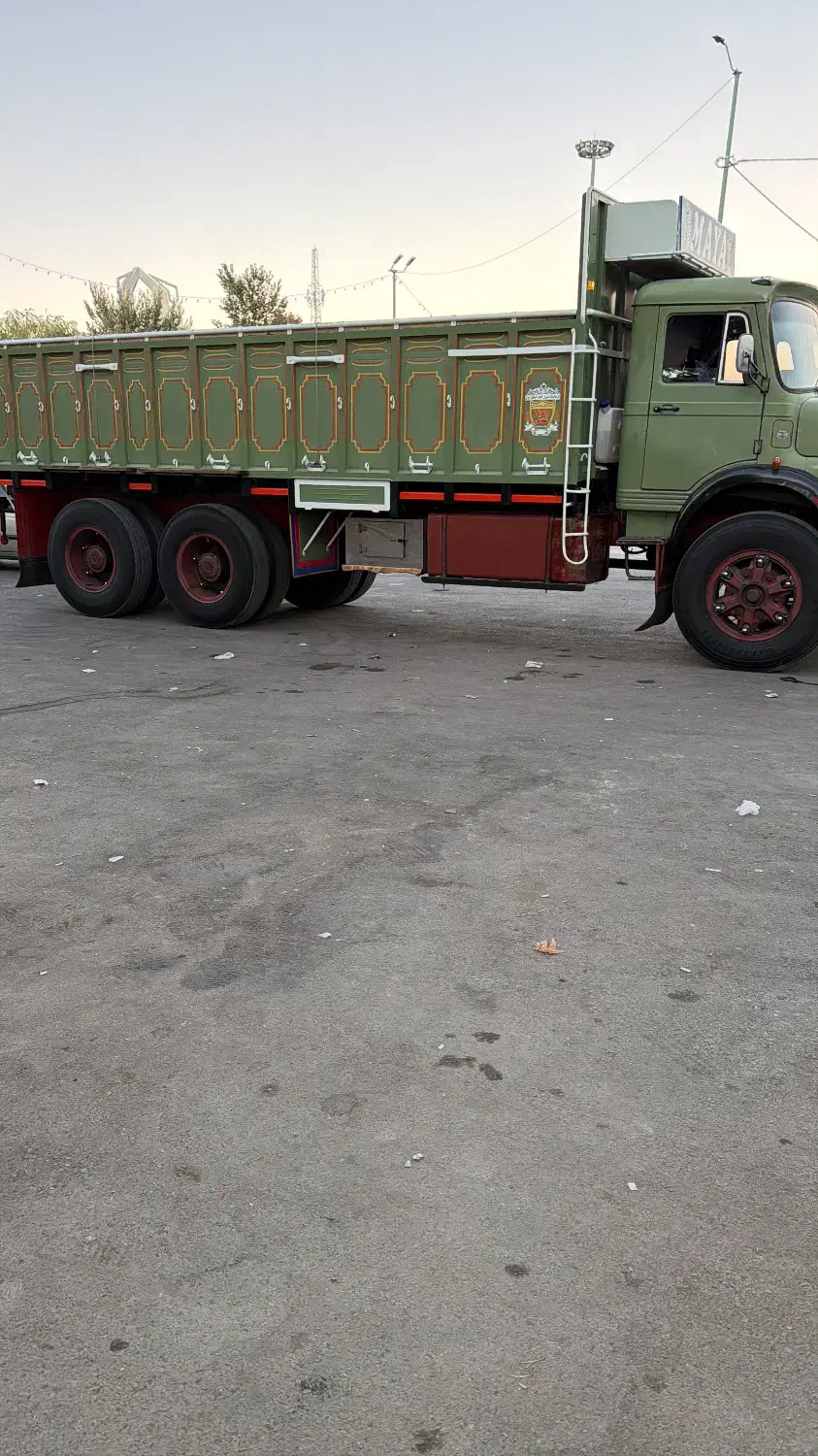 دهچرخ زیر مایلر باری|خودرو سنگین|شیراز, مبعث|دیوار