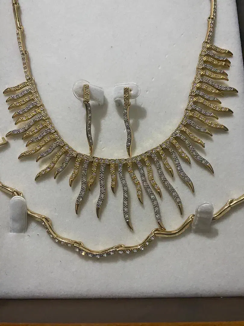 سرویس رنگ ثابت|بدلیجات|رشت, نیکمرام|دیوار