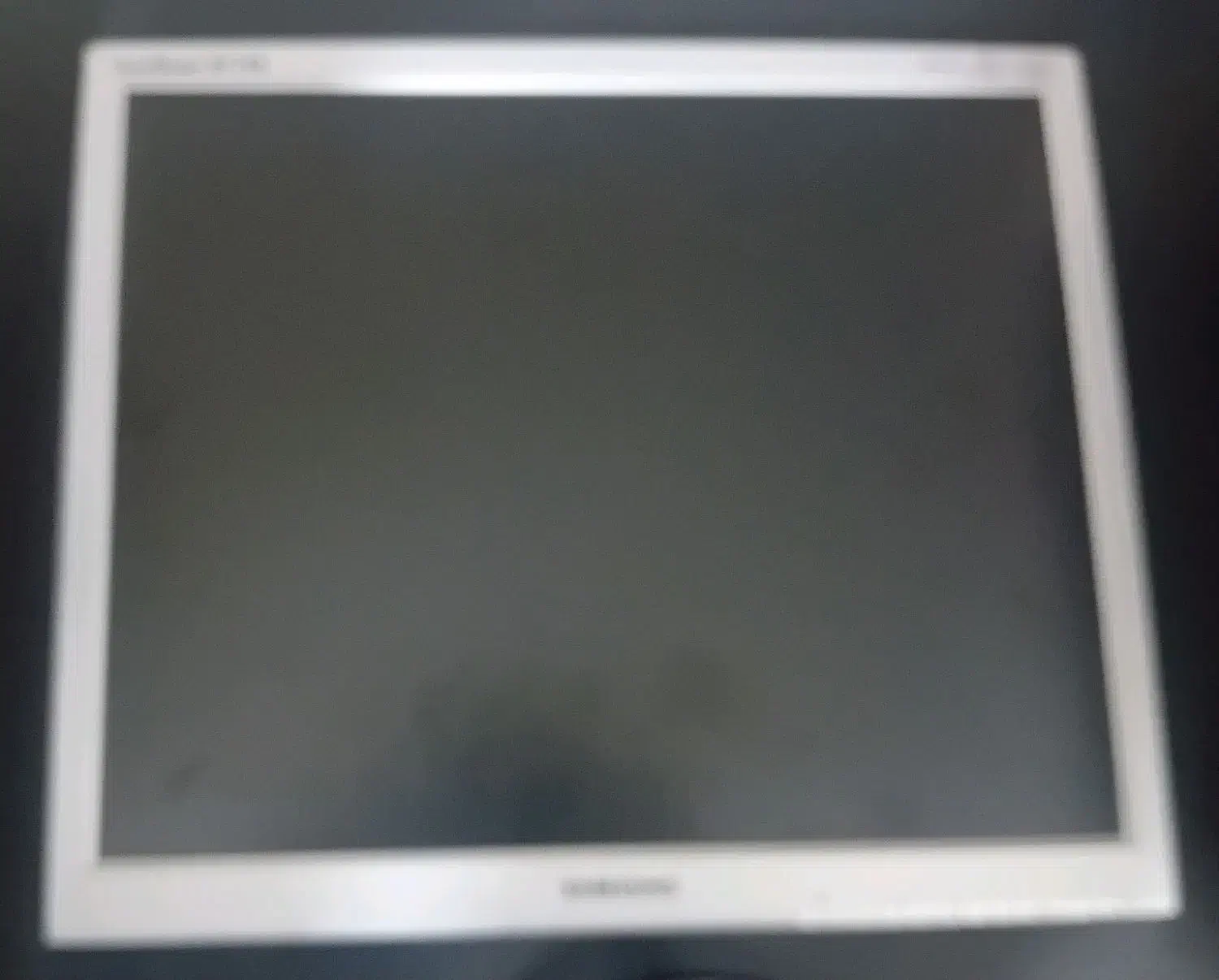 مانیتور 17 الجی و سامسونگ کاملا سالم و تمیز|قطعات و لوازم جانبی رایانه|گنبد کاووس, |دیوار