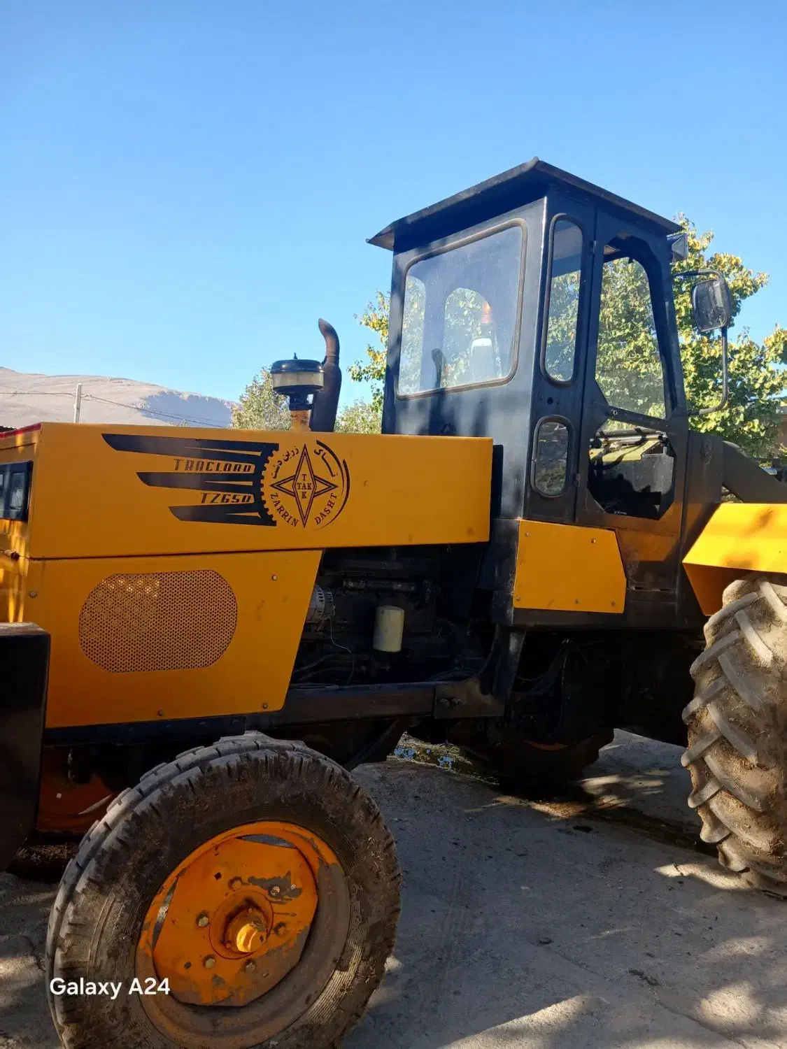 رومانی بیل عقب|خودرو سنگین|انگوران, |دیوار