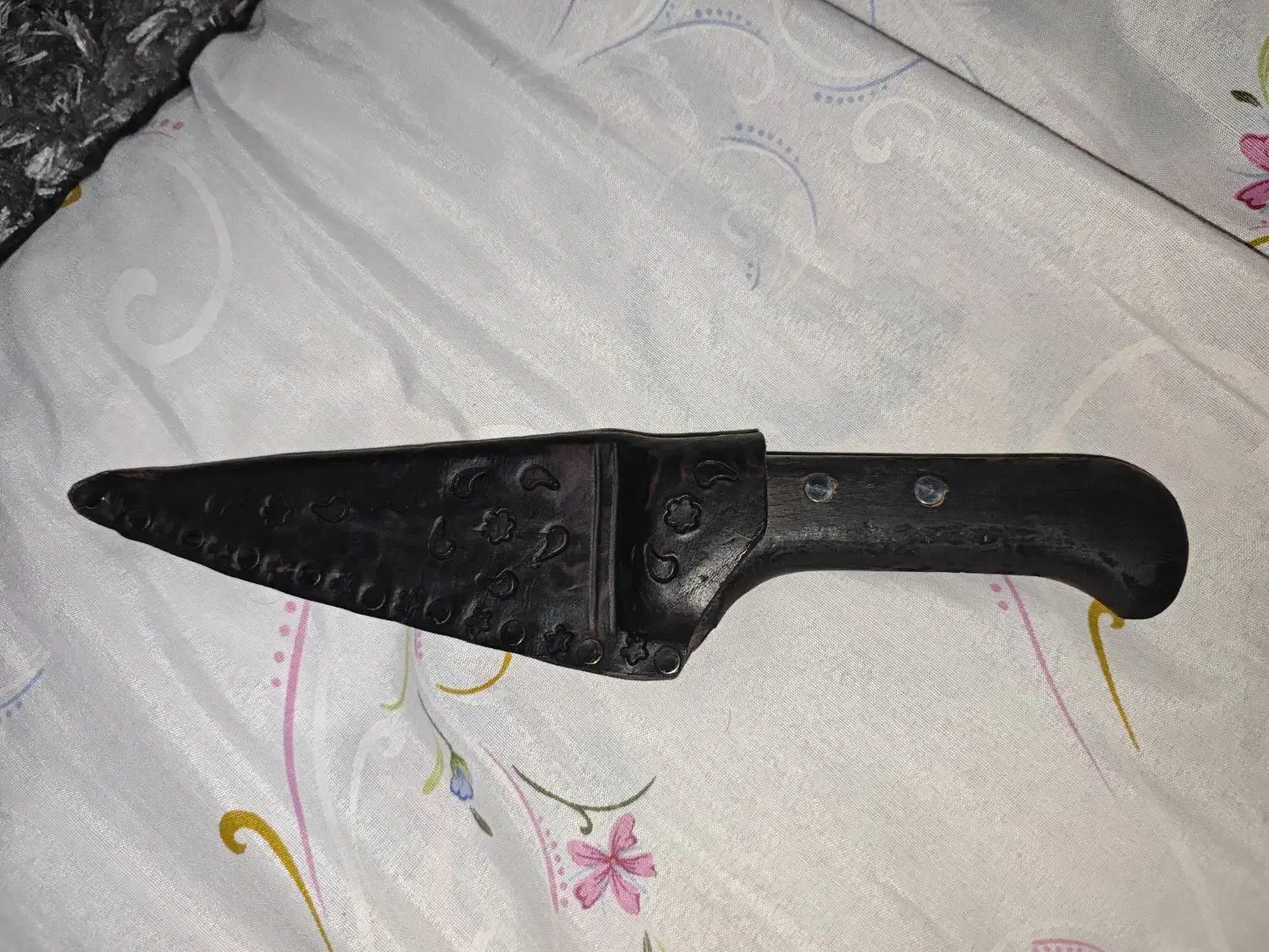 فروش چاقو|کوهنوردی و کمپینگ|صدرا-فارس, فاز ۱|دیوار