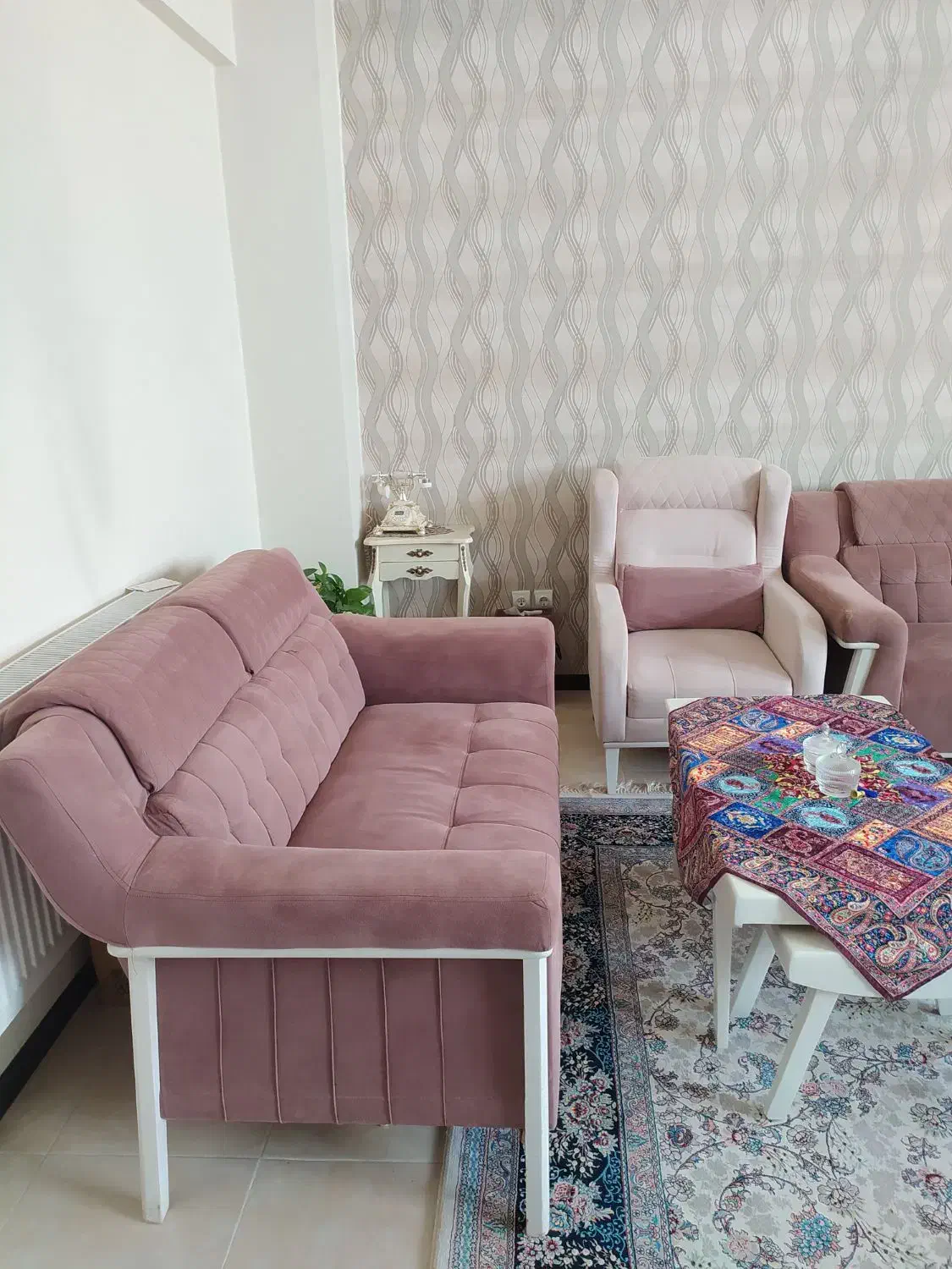 مبل راحتی چستر|مبلمان خانگی و میز عسلی|شاهین‌شهر, طالقانی|دیوار