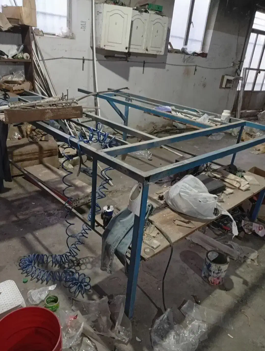 میز شیشه بری و خرک یوپی ویسی|ابزارآلات|سرخنکلاته, |دیوار