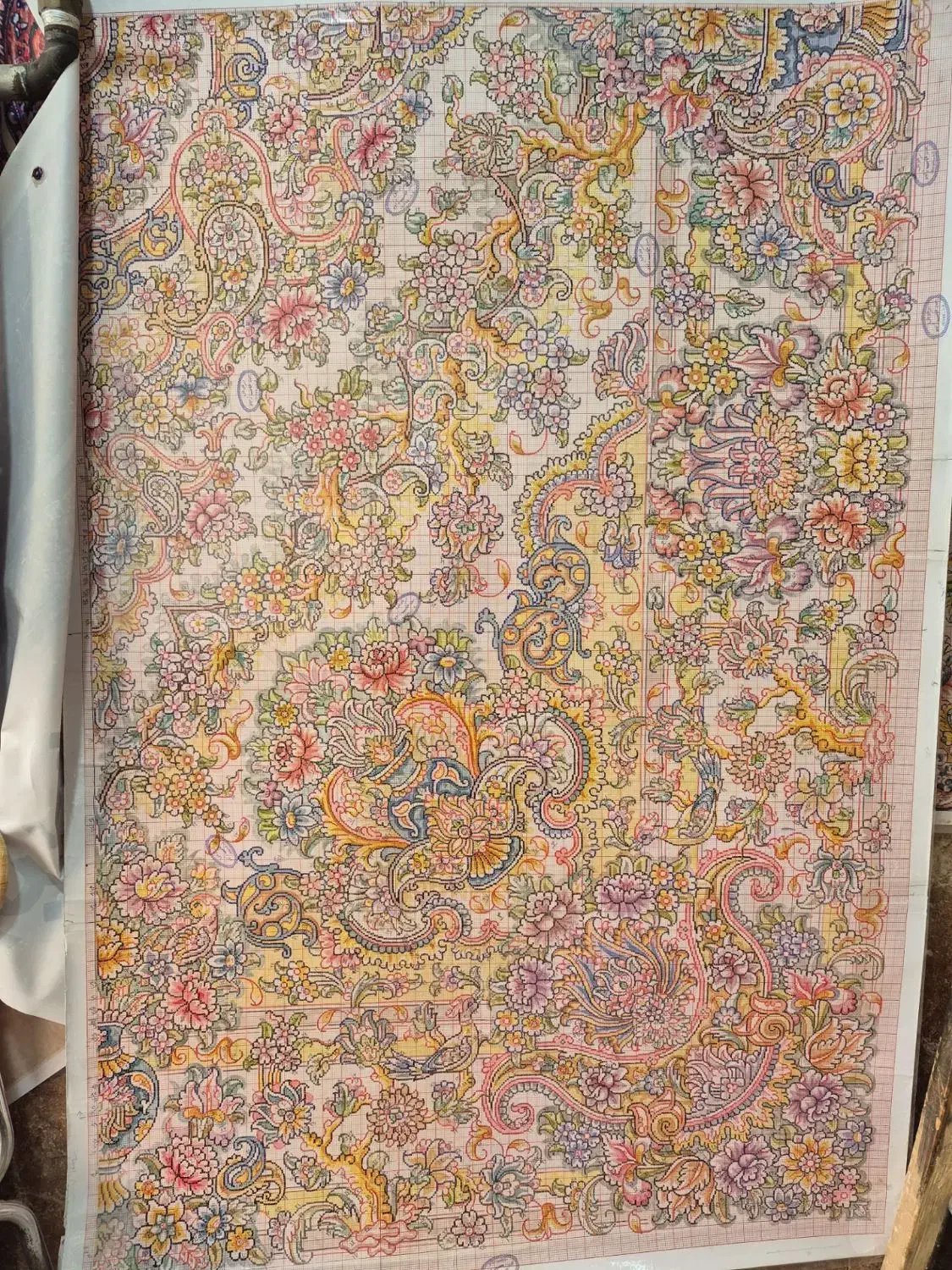 نمایشگاه نخ و مرینوس مصالح فرش 30و 40رج|فرش|ارومیه, |دیوار