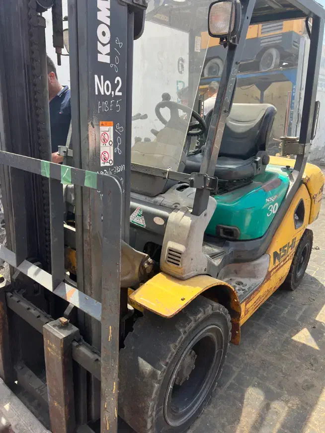 لیفتراک کوماتسو ۳ تن|خودرو سنگین|چهاردانگه (تهران), |دیوار