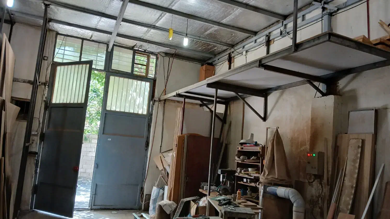 فروش و اجاره کارگاه|اجارهٔ دفتر صنعتی، کشاورزی، تجاری|خمینی‌شهر, |دیوار