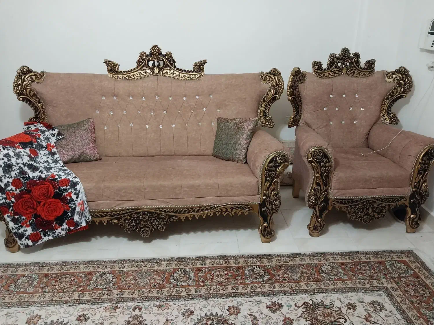 مبل سلطنتی درحد|مبلمان خانگی و میز عسلی|پیشوا, |دیوار