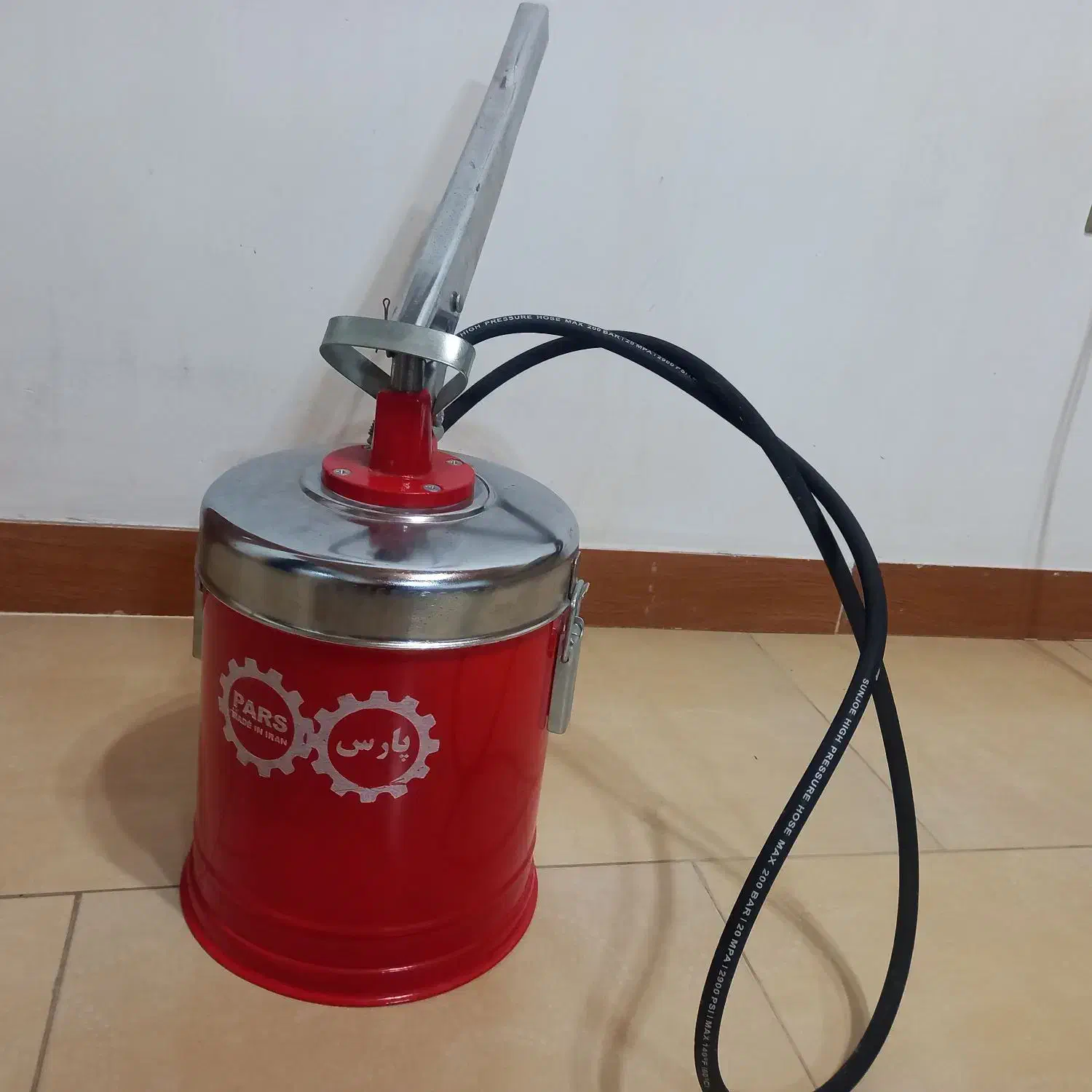 گریس پمپ ۱۰ لیتری نو پارس|ابزارآلات|بندر انزلی, شهرک اسحاقی|دیوار