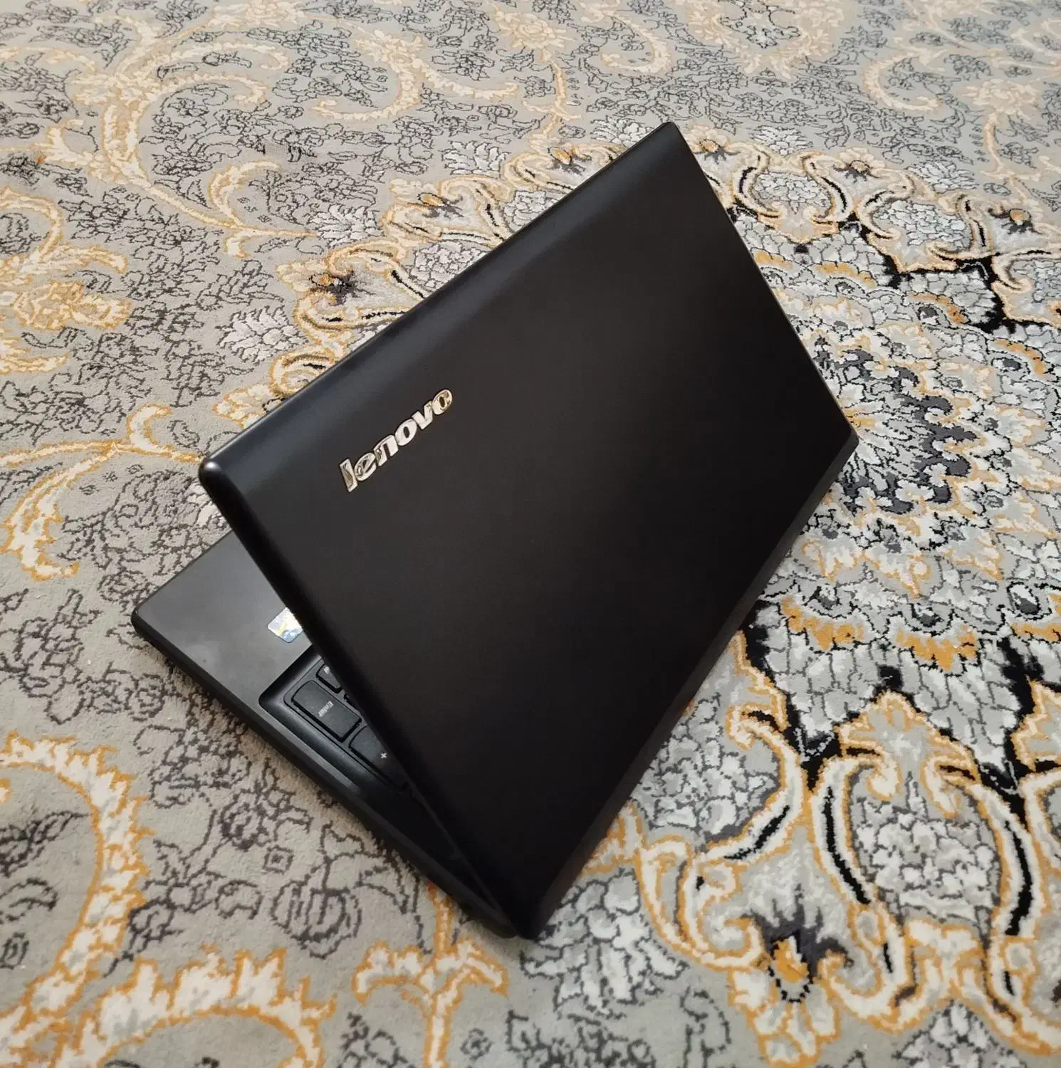 لپتاپ لنوو i5 بسیار تمیز و زیبا|رایانه همراه|شاهین‌شهر, شهرک گلدیس|دیوار