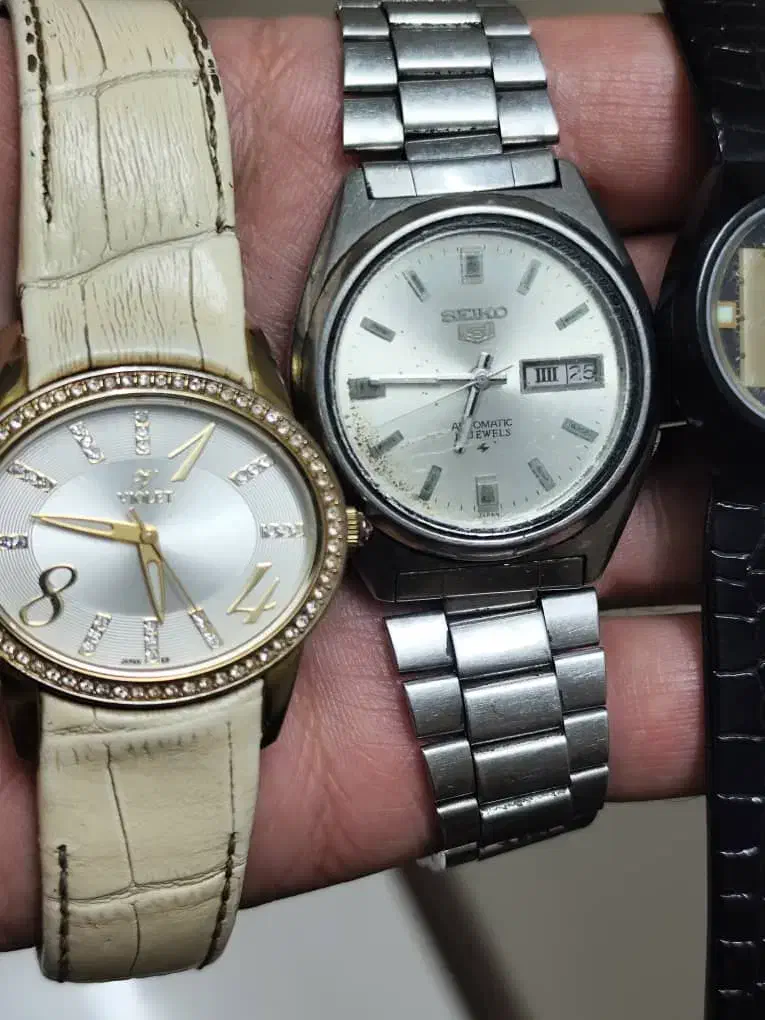 ساعت های اورجینال اتومات و باتری خور|ساعت|ری, ظهیرآباد|دیوار