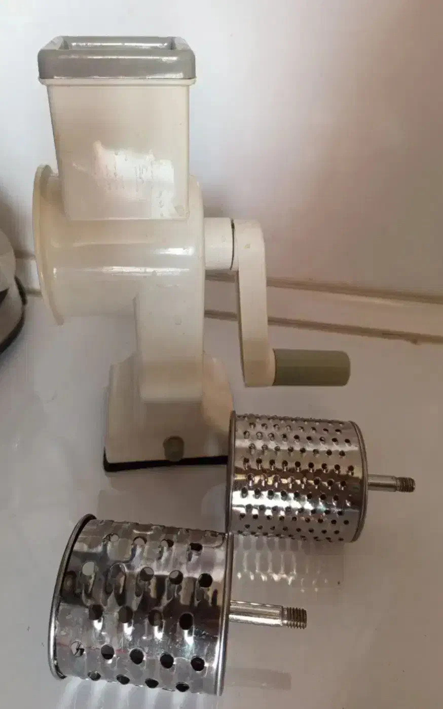 خردکن دستی|خردکن، آسیاب، غذاساز|نیشابور, بزرگمهر|دیوار