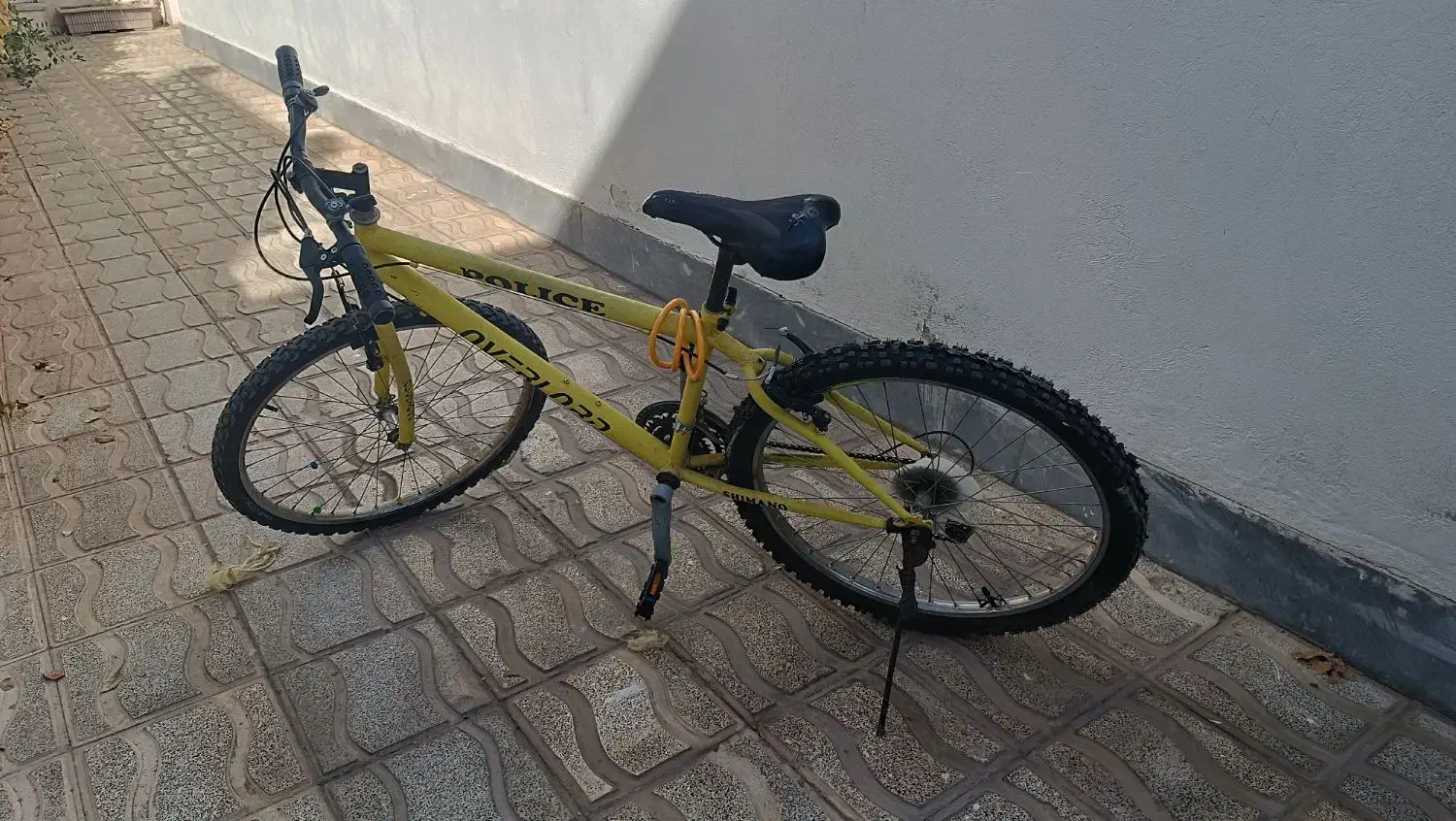 دوچرخه ۲۶|دوچرخه، اسکیت، اسکوتر|میانه, |دیوار