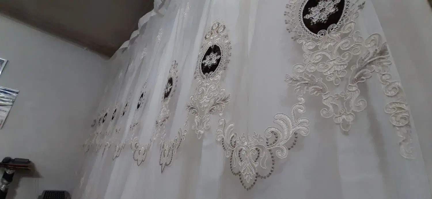 پرده پلیسه زیباوشیک|پرده، رانر، رومیزی|مشهد, کوی المهدی|دیوار