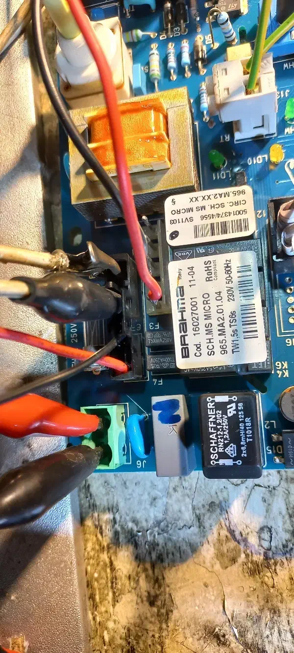 تعمیر برد پکیج|خدمات پیشه و مهارت|لاهیجان, انقلاب|دیوار