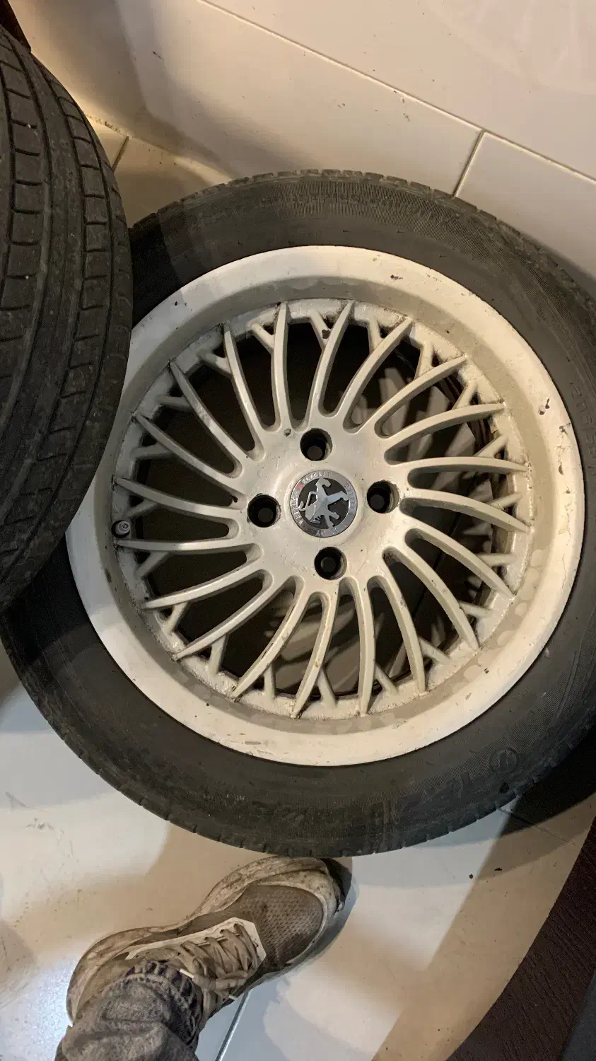 رینگ ۱۶ با لاستیک برا خانواده پژو|قطعات یدکی و لوازم جانبی|رشت, منظریه|دیوار