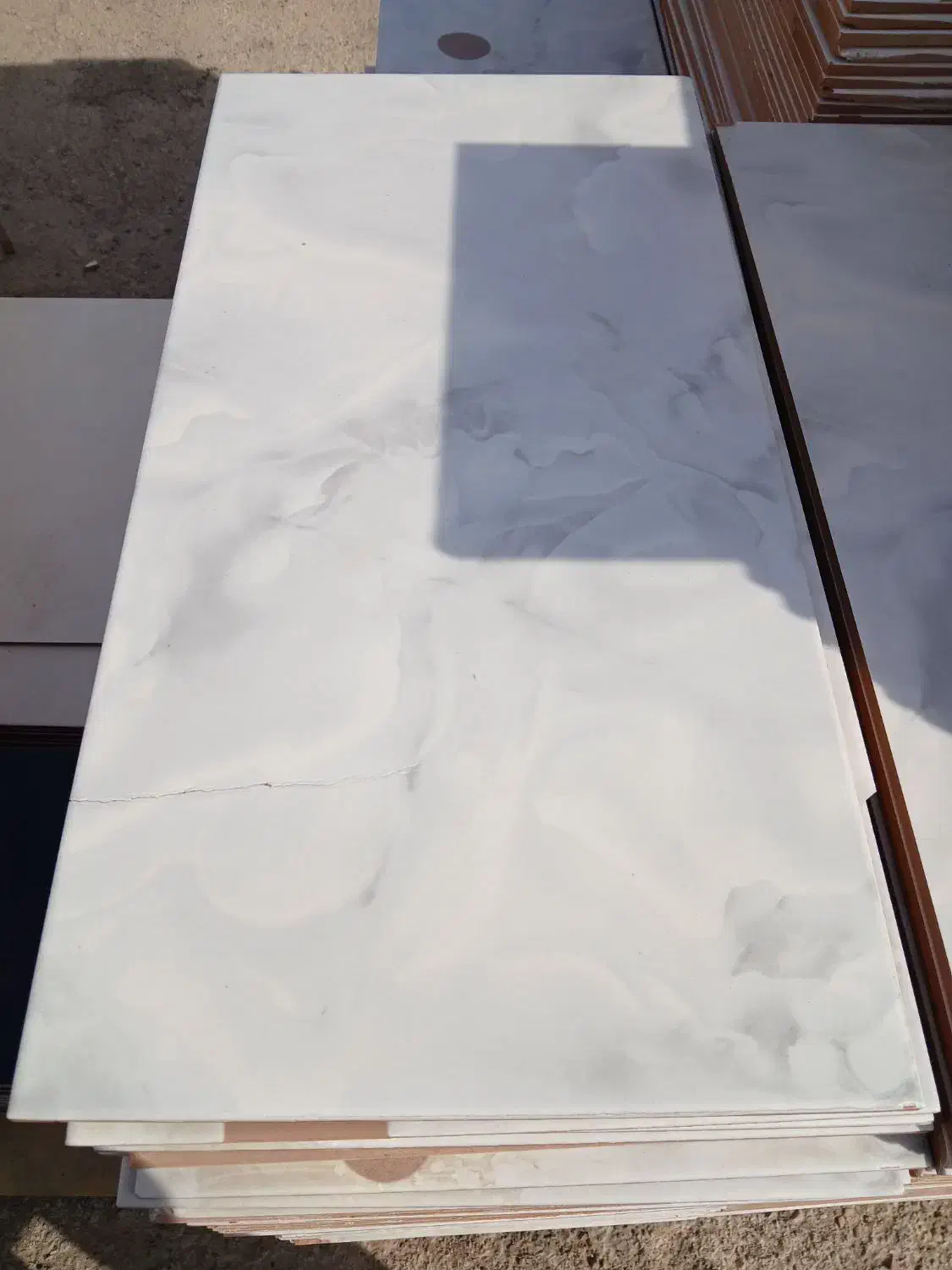 کاشی و سرامیک ارزان ارزان ارزان|مصالح و تجهیزات ساختمان|شریفآباد, |دیوار