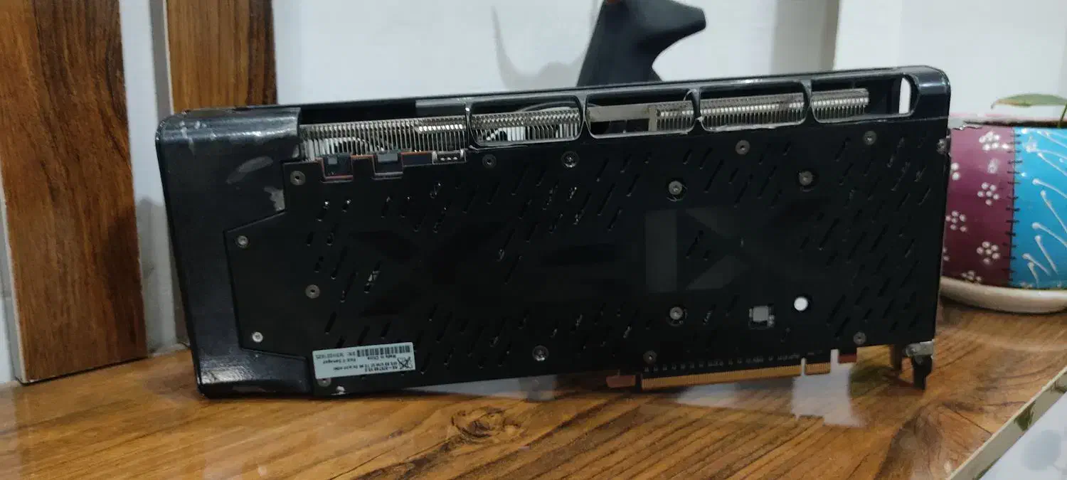 کارت گرافیک 5700xt|قطعات و لوازم جانبی رایانه|مشهد, اروند|دیوار