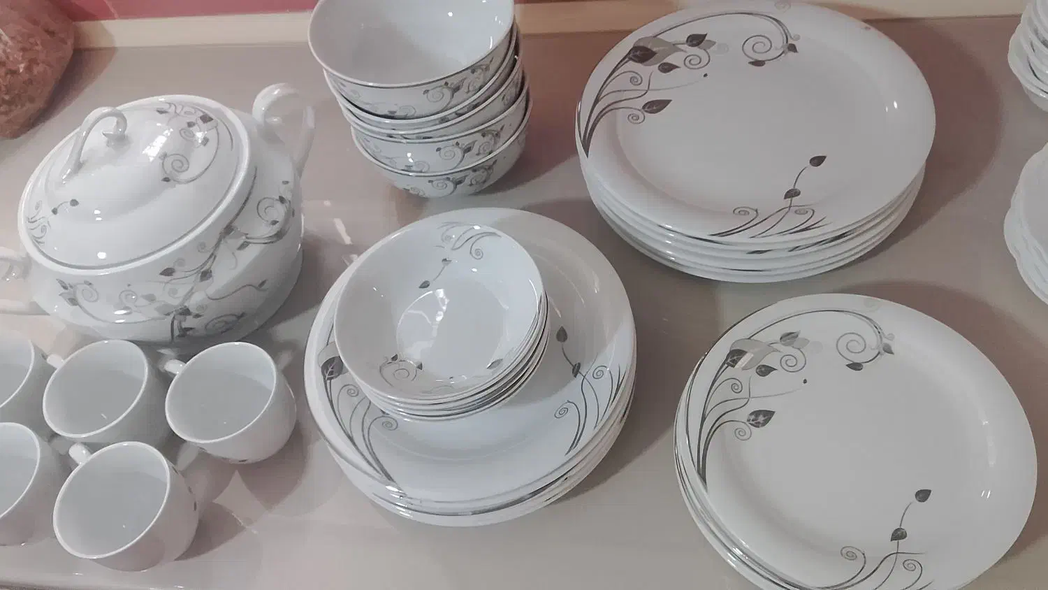 ظرف|ظروف سرو و پذیرایی|چناران, |دیوار