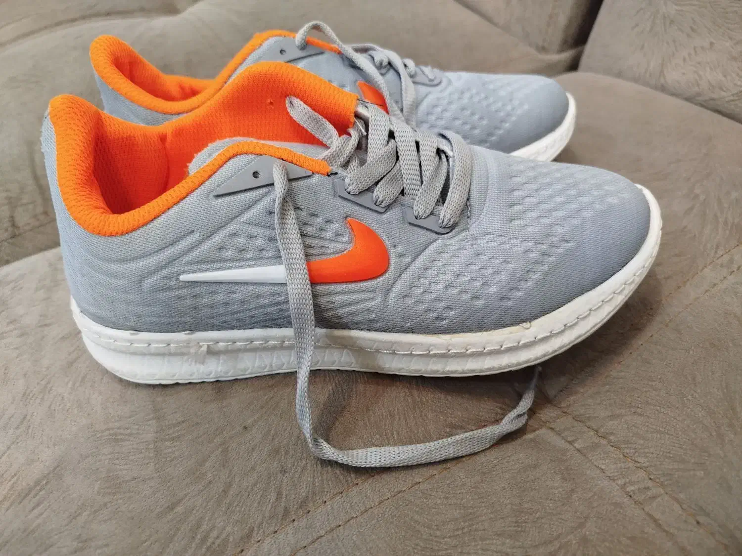 کفش اسپرت زنانه|کیف، کفش، کمربند|اهواز, پادادشهر|دیوار