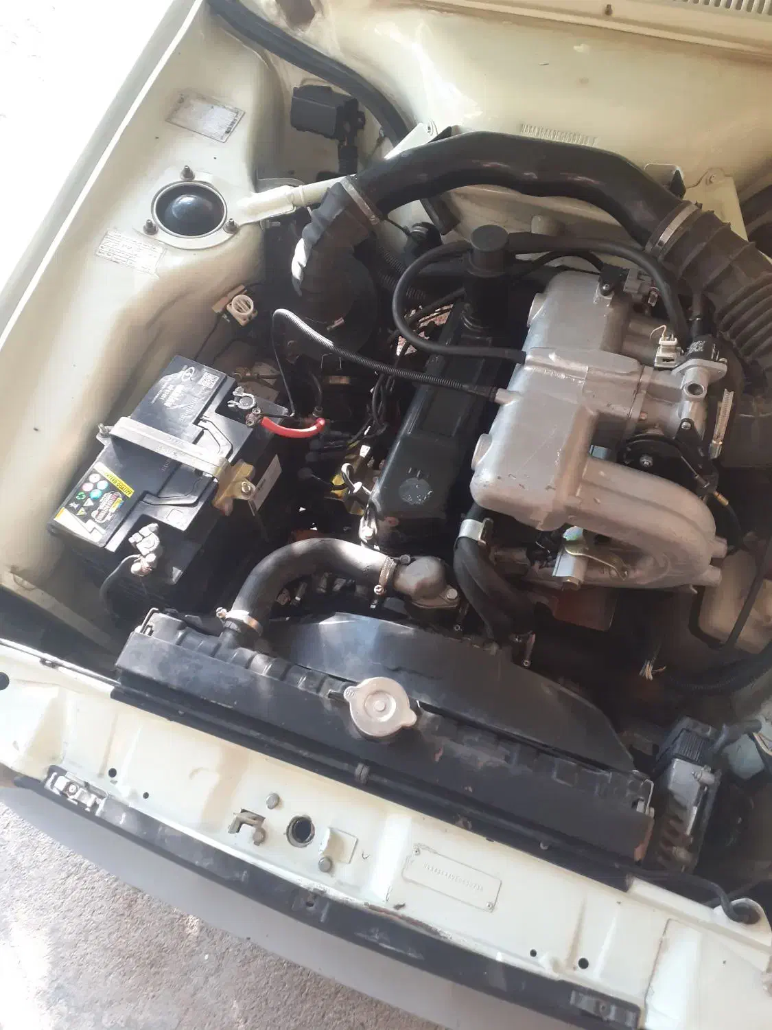 وانت بار درجه مدل ۹۳|خودرو سواری و وانت|خرمآباد, |دیوار