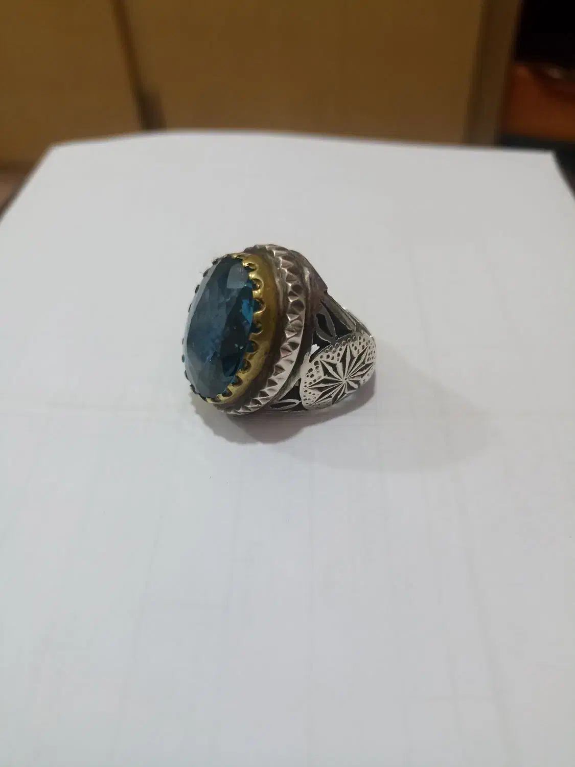 انگشتر توپاز آبی لندن ، رکاب دستساز|جواهرات|امیدیه, |دیوار