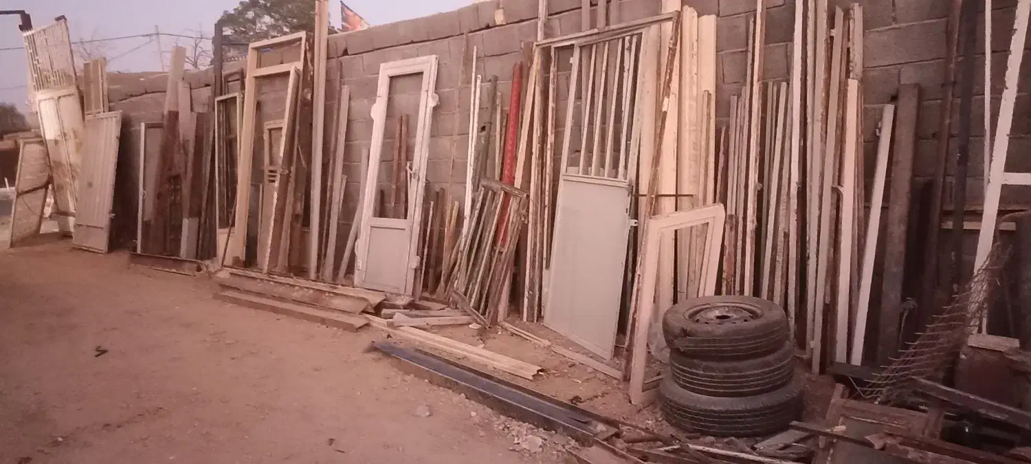 خرید انواع ضایعات آهن در محل شما|خدمات پیشه و مهارت|اصفهان, آبشار|دیوار