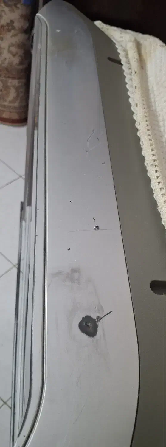 تلوزیون ومیز تلوزیون نقره ای|تلویزیون و پروژکتور|تهران, آهنگ|دیوار