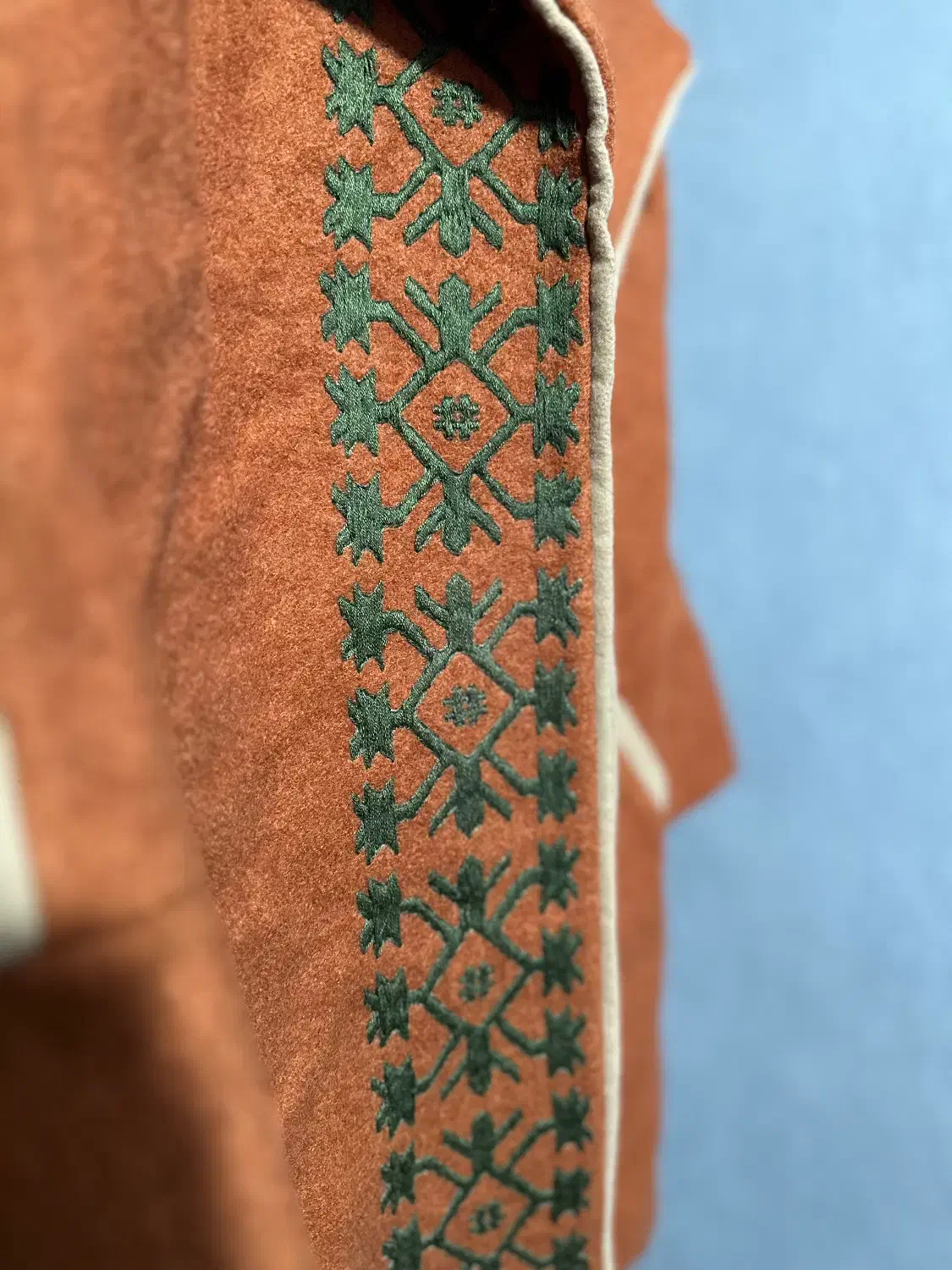 طراحی فرش ترکمن ،پالتو|لباس|کاشان, امیرکبیر|دیوار