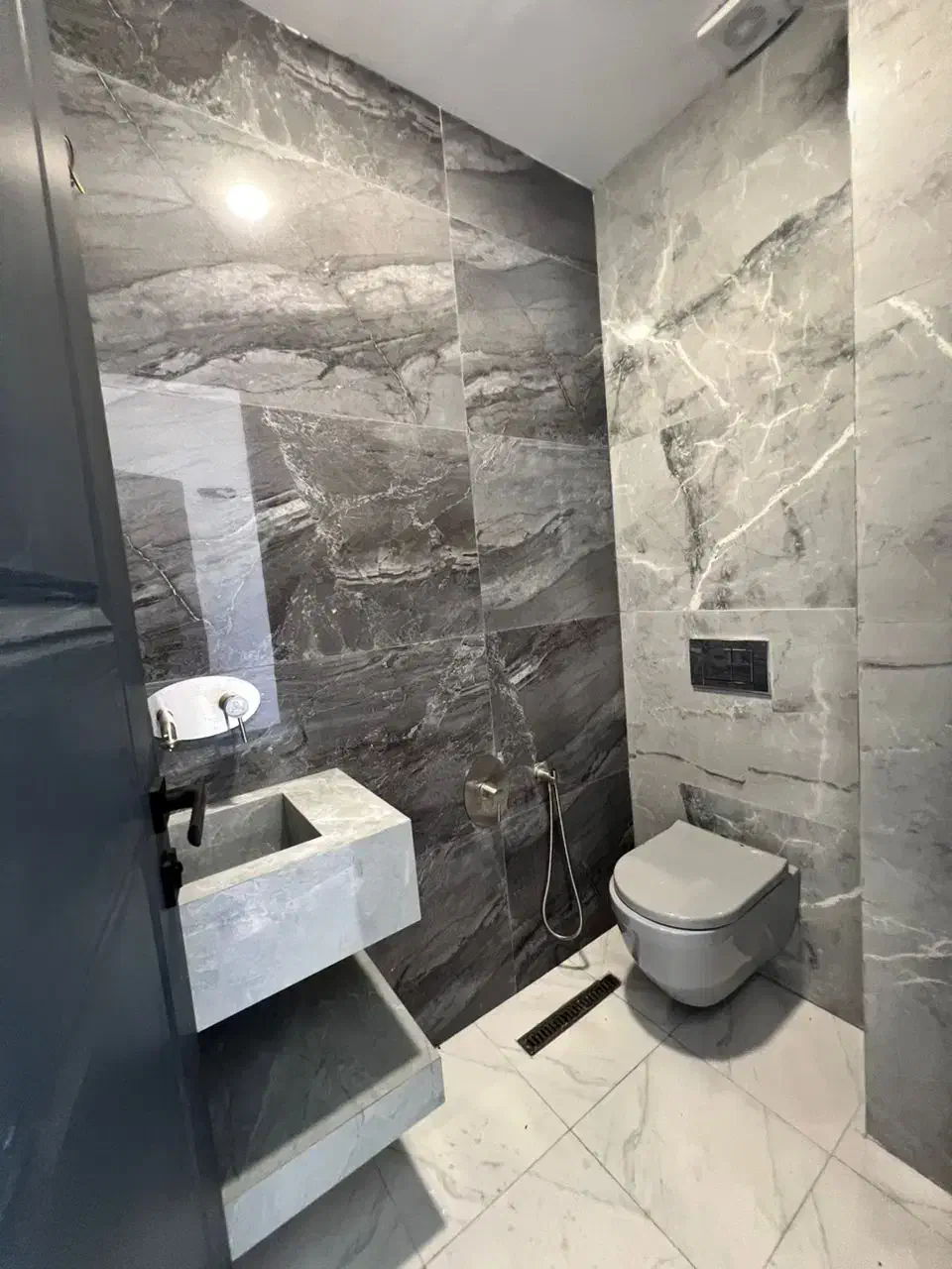 فروش ویلای ۲۱۶ متری لوکس در سلمانشهر|فروش خانه و ویلا|عباس‌آباد, |دیوار