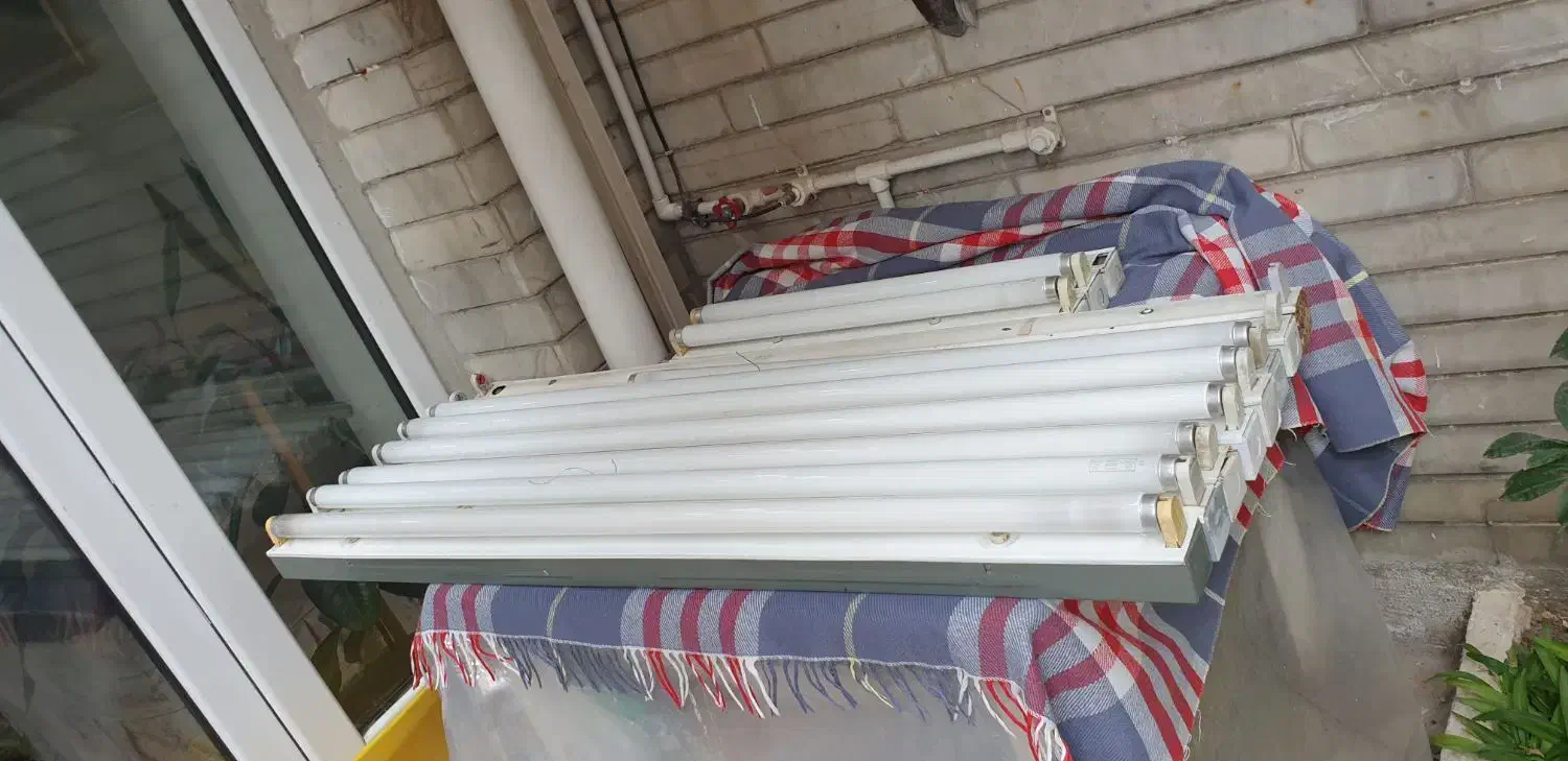 قاب مهتابی با لامپ ۱۲۰ و ۶۰|لامپ و چراغ|تهران, سلسبیل شمالی|دیوار