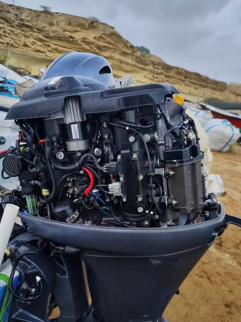 موتور قایق 100چهارزمانه|قایق و سایر وسایل نقلیه|چابهار, |دیوار