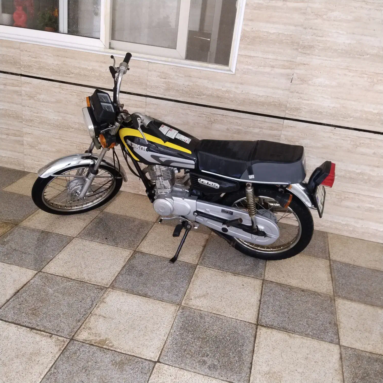 موتور هندا کبیر مدل 89 پلاک ملی مزایده ای|موتورسیکلت|برخوار, |دیوار