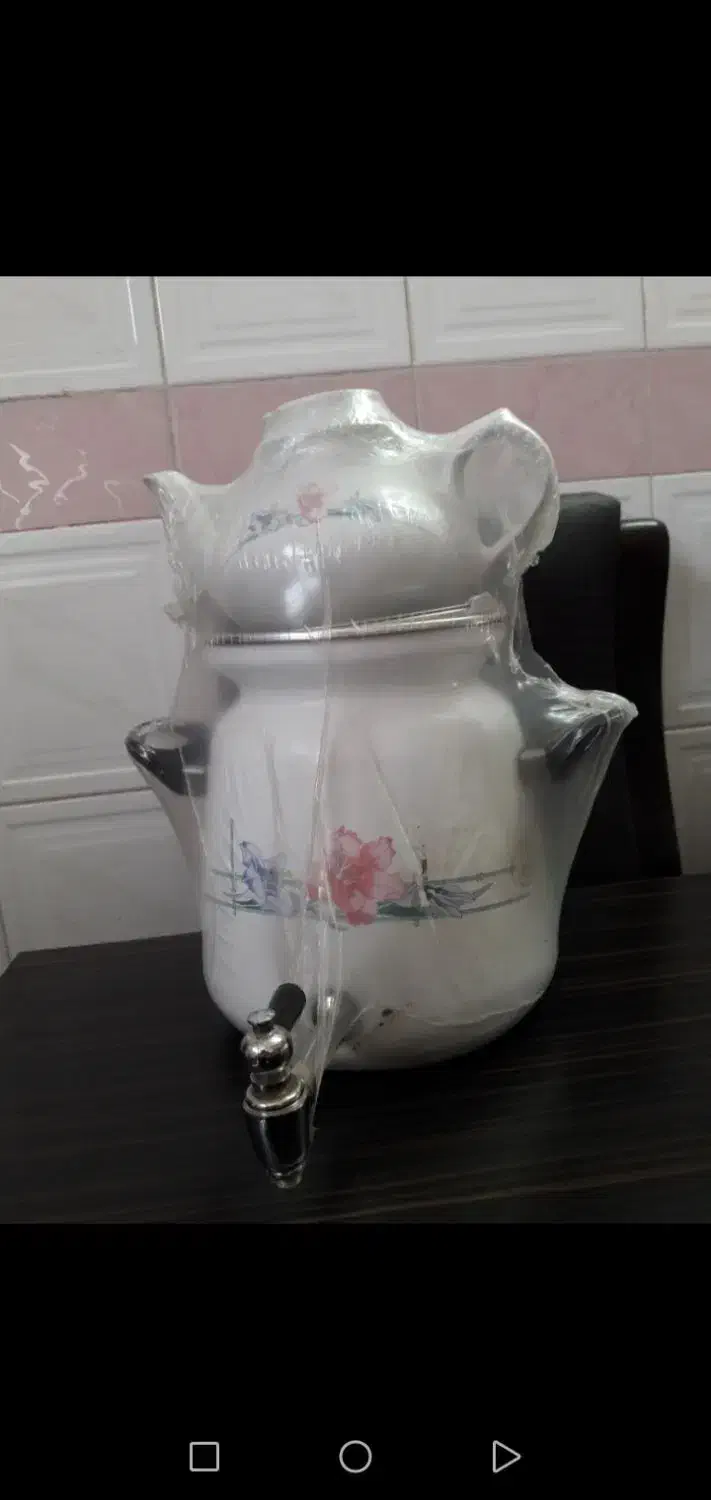 کتری(سماور) و قوری چینی|قوری، کتری، قهوه‌ساز دستی|شیراز, شریف‌آباد|دیوار