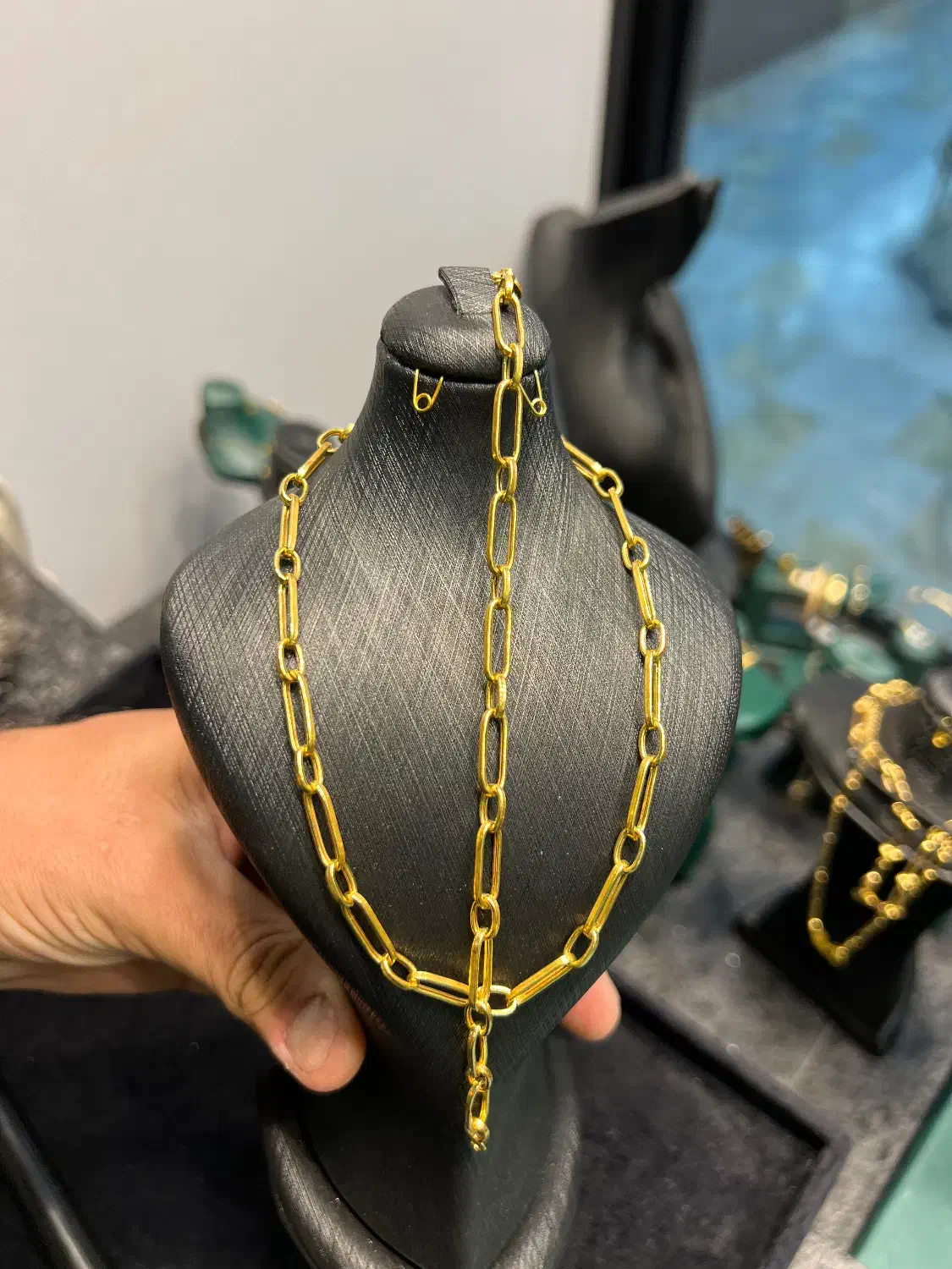 طلا نو آکبند ۱۸ عیار با اجرت ۴ درصد تنوع بالا|جواهرات|تهران, صادقیه|دیوار