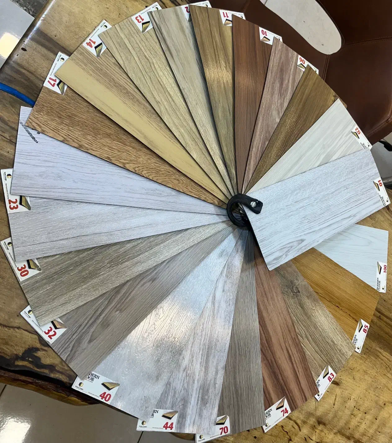 نماینده پخش کفپوش آلپر در استان گیلان|مصالح و تجهیزات ساختمان|رشت, بلوار گیلان|دیوار