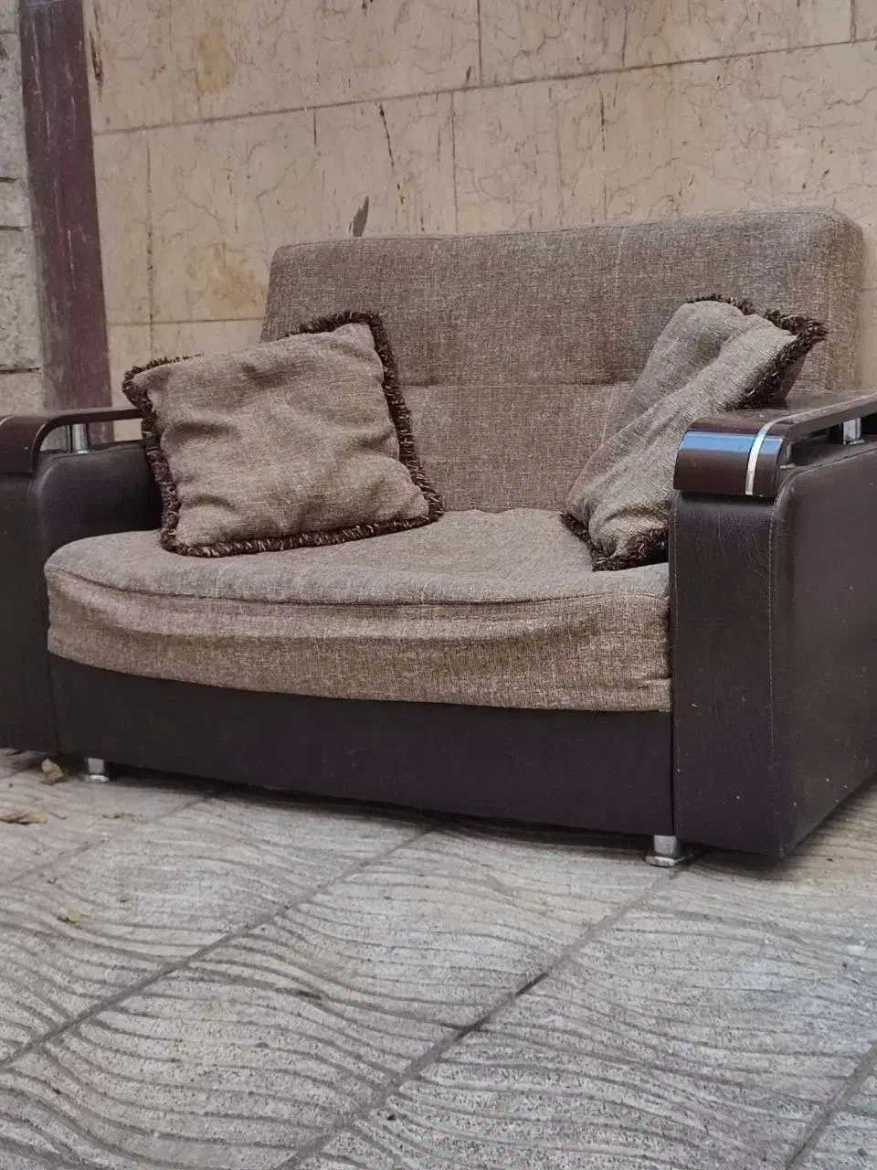 مبل دو نفره تمیز|مبلمان خانگی و میز عسلی|تهران, سلسبیل شمالی|دیوار