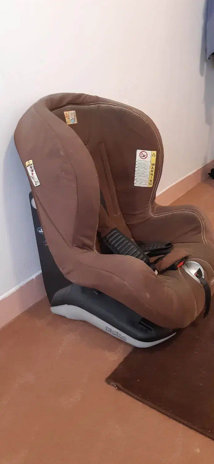 صندلی ماشین|تخت و صندلی بچه|بروجرد, |دیوار