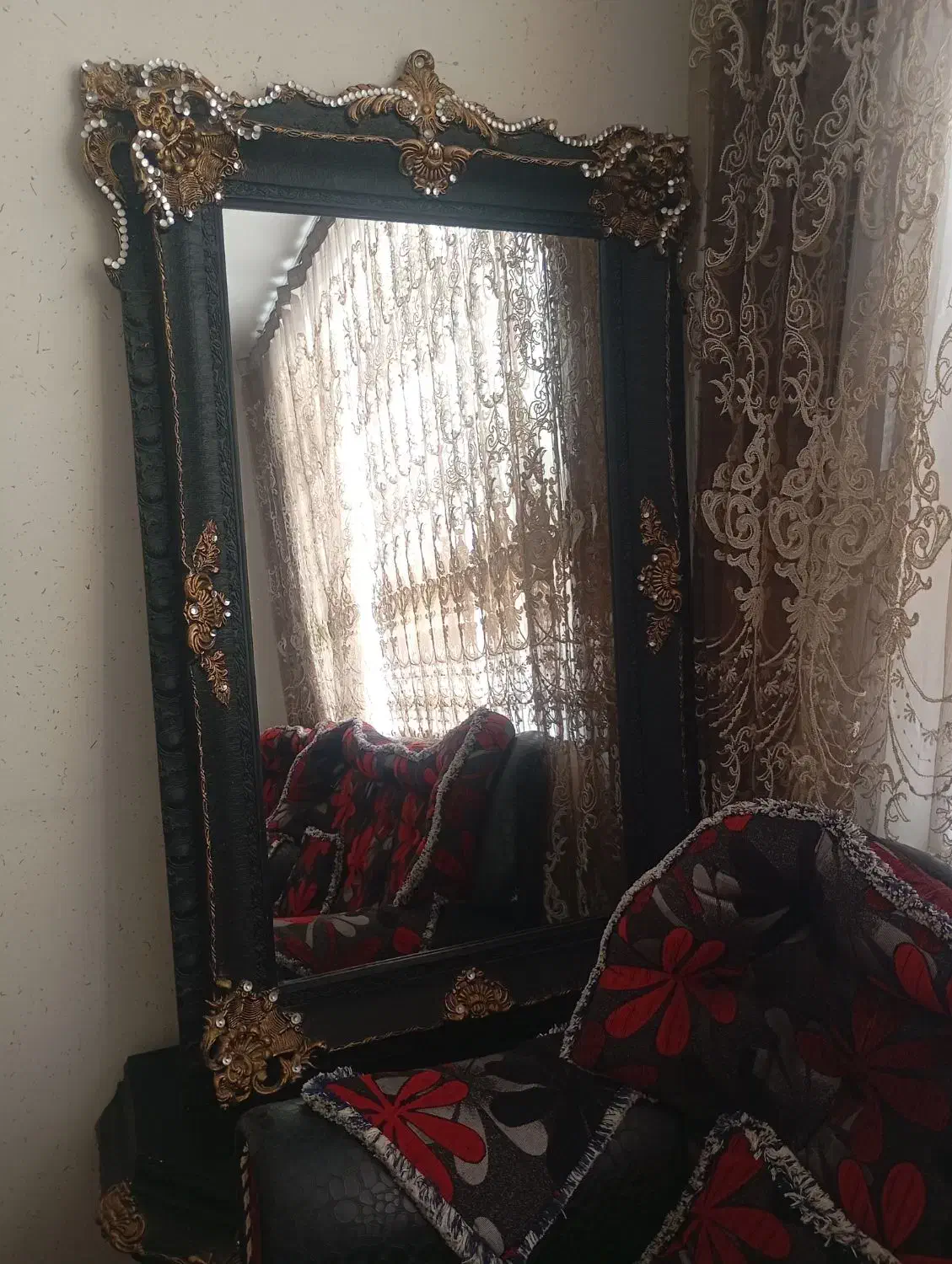 آینه و میز|آینه|شاهرود, |دیوار