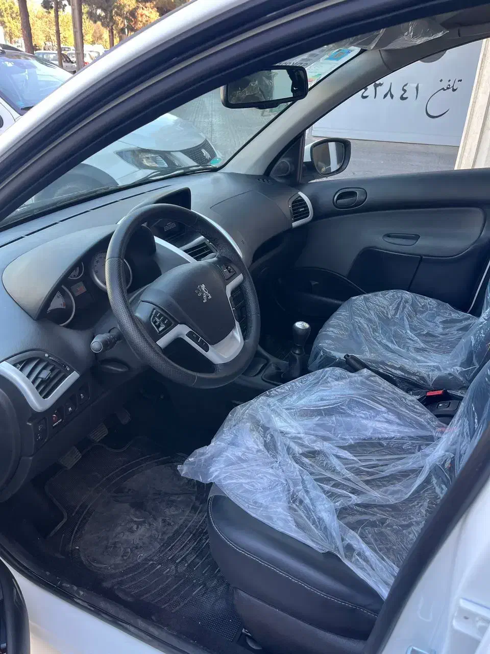 ۲۰۷(سقف فلز،پانا)صفر و کارکرده|خودرو سواری و وانت|یزد, |دیوار