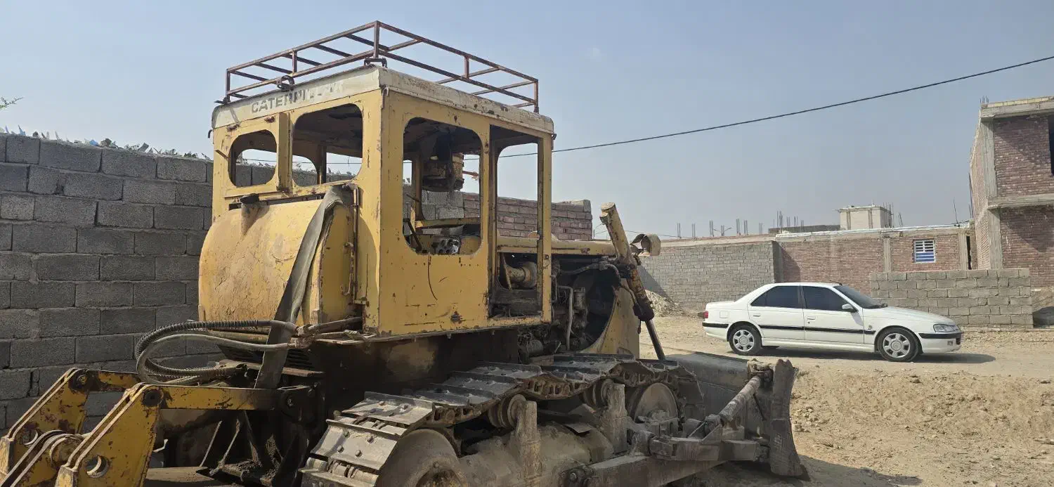 بلدوزر کاترپیلار D6|خودرو سنگین|بندرعباس, |دیوار