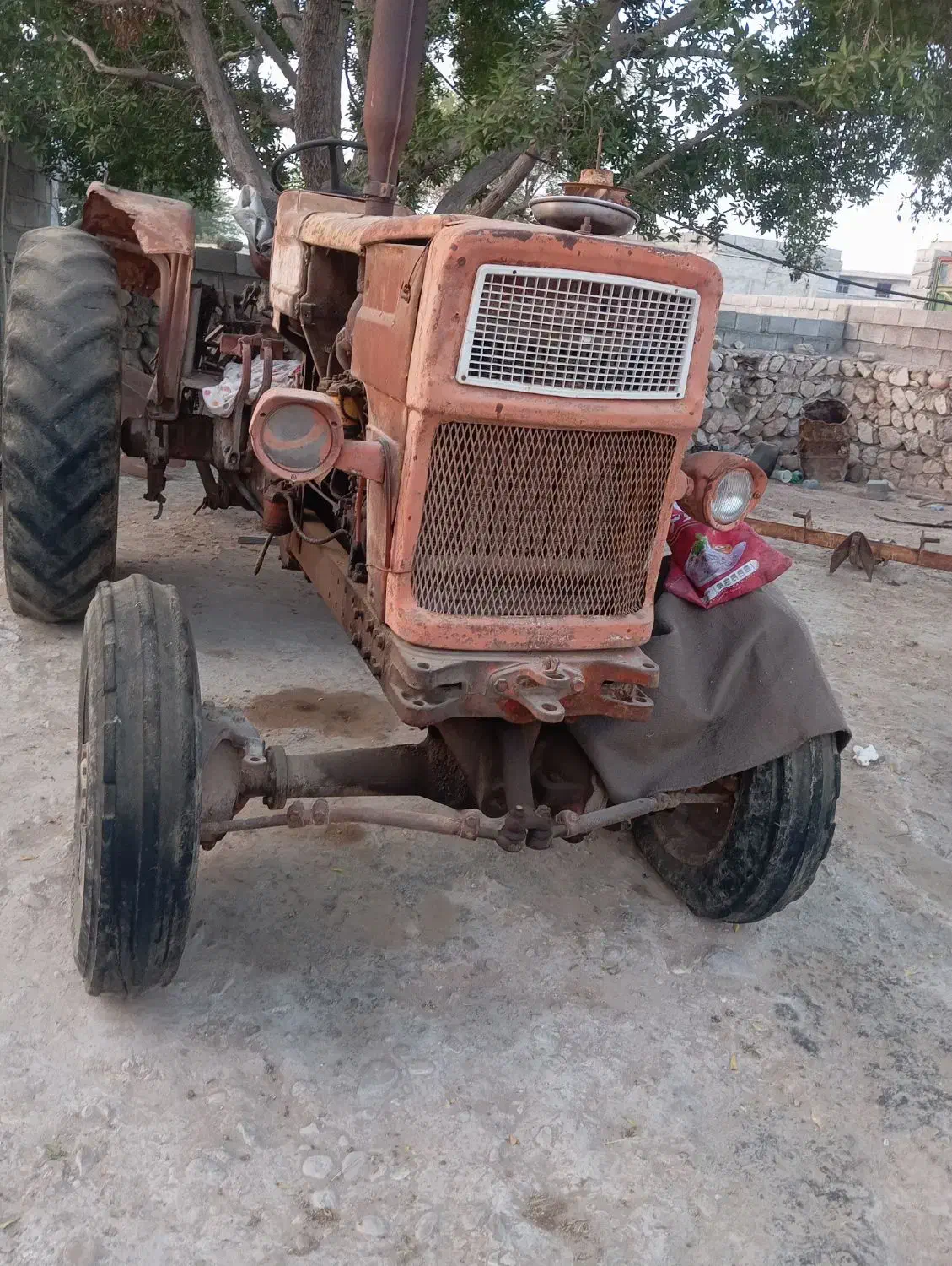 تراکتوررومانی|خودرو سنگین|بندرعباس, |دیوار