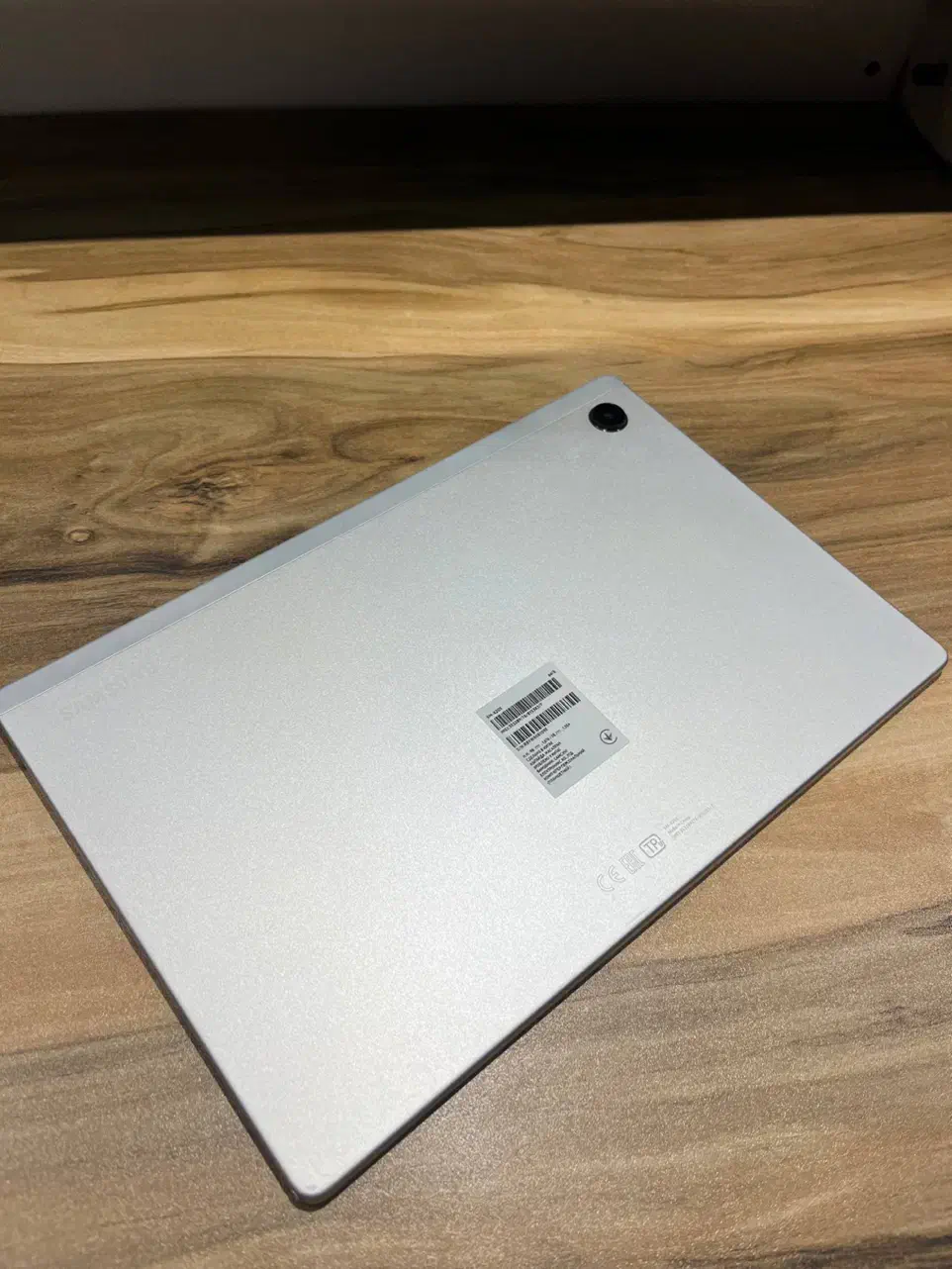 تبلت A8 سامسونگ بسیار تمیز|تبلت|قم, بنیاد|دیوار