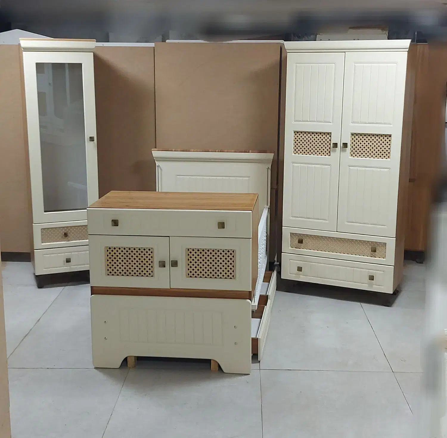 سیسمونی کامل و شیک با بهترین کیفیت و قیمت مناسب|اسباب و اثاث بچه|تهران, شهید رجایی|دیوار