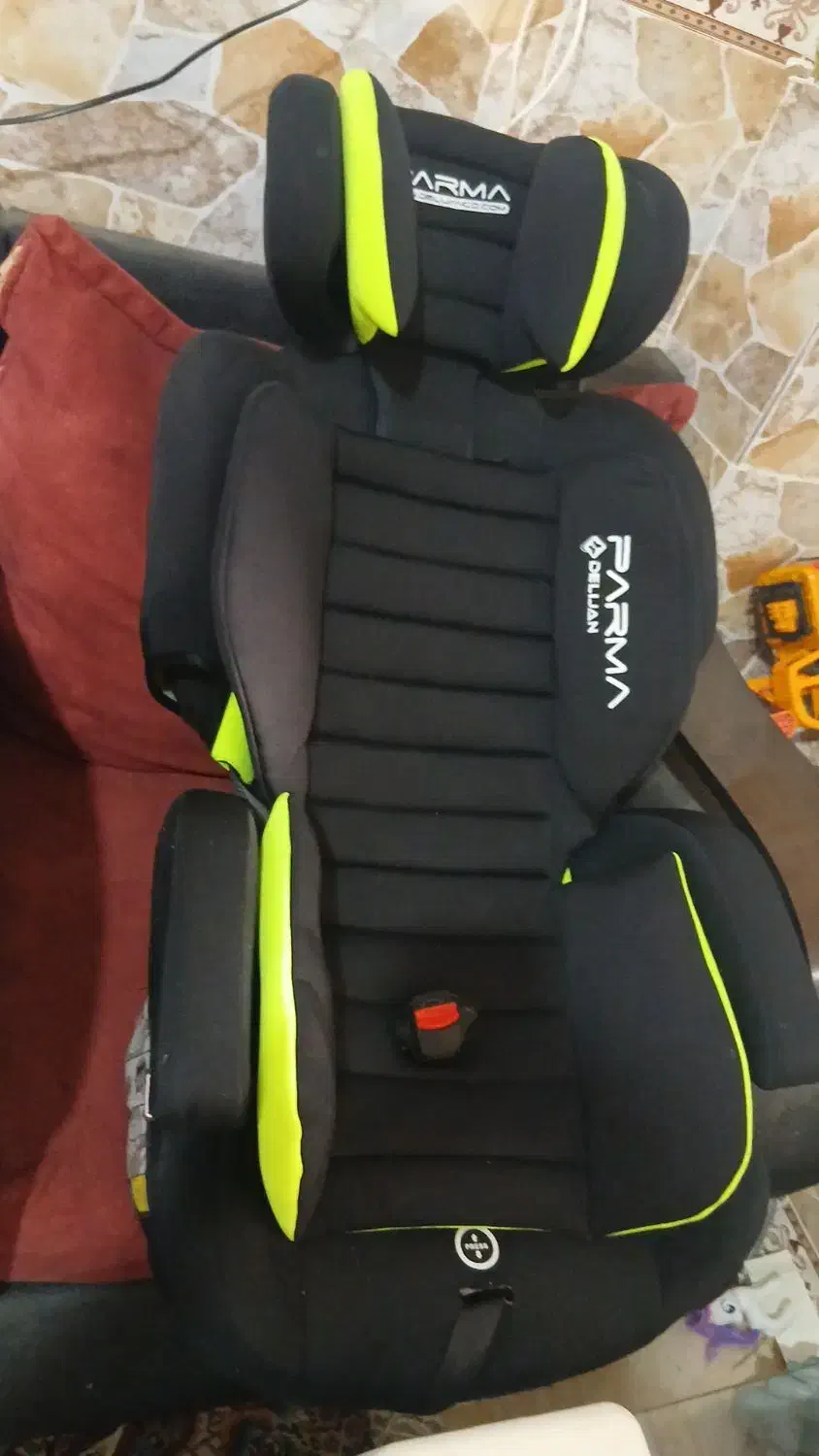 صندلی ماشین کودک|تخت و صندلی بچه|صوفیان, |دیوار