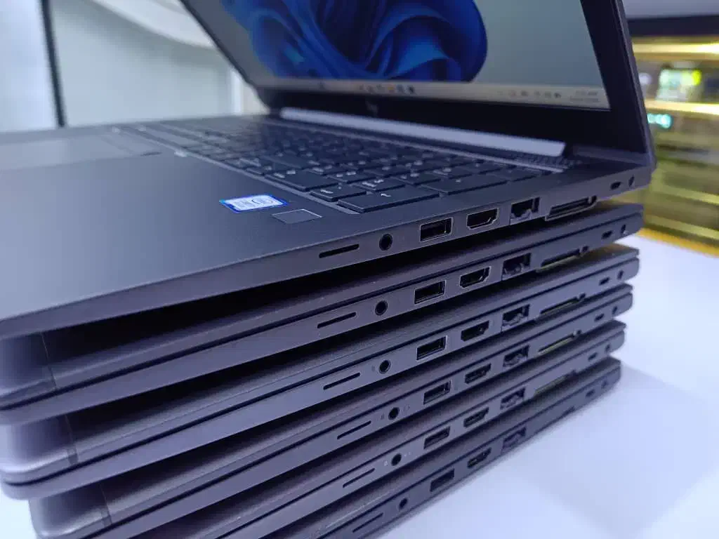 ۷۰۰ عدد لپ تاپ از صنعتی تجاری تا گیمینگ|رایانه همراه|تهران, فلسطین (میدان انقلاب)|دیوار