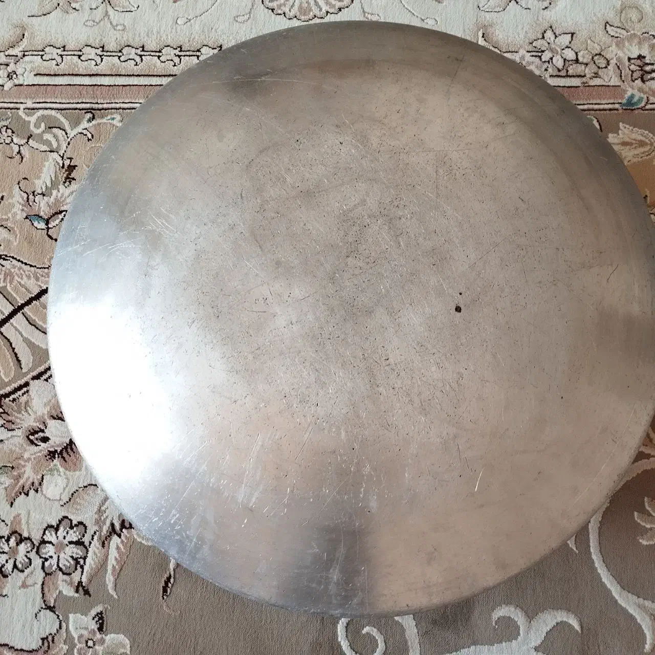 کتری و ظروف مسی|ظروف پخت‌وپز|مهاباد (آذربایجان غربی), |دیوار