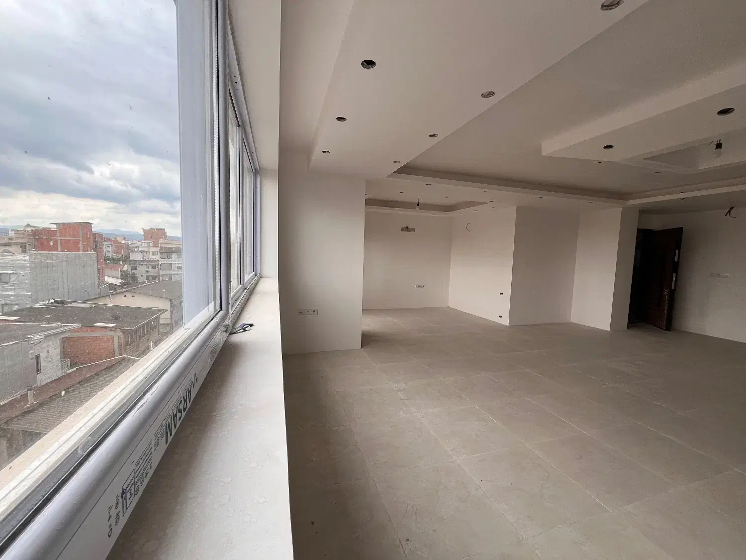 آپارتمان ۱۴۰ متری نوساز در خیابان بابل ارغوان|فروش آپارتمان|قائم‌شهر, |دیوار