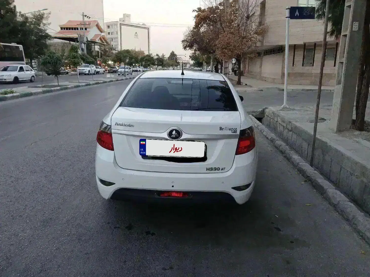 برلیانس ۳۳۰ اتومات ۹۷|خودرو سواری و وانت|مشهد, الهیه|دیوار